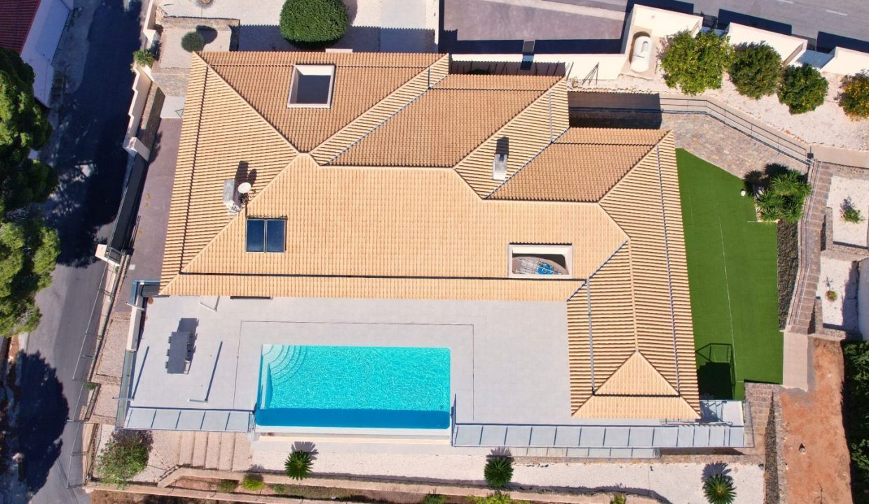 Promoción Excepcional villa de estilo moderno, obra nueva en Altea (Revista)