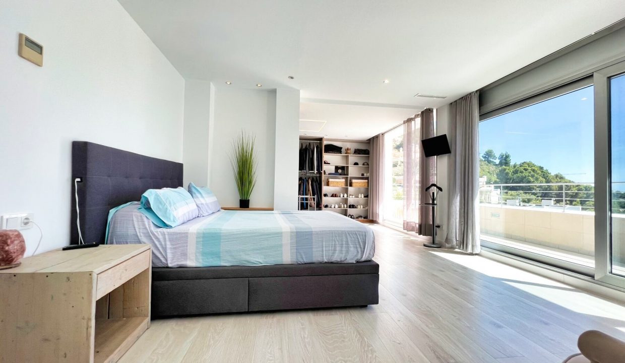 Promoción Exclusiva villa adosada, obra nueva en Altea (Revista)