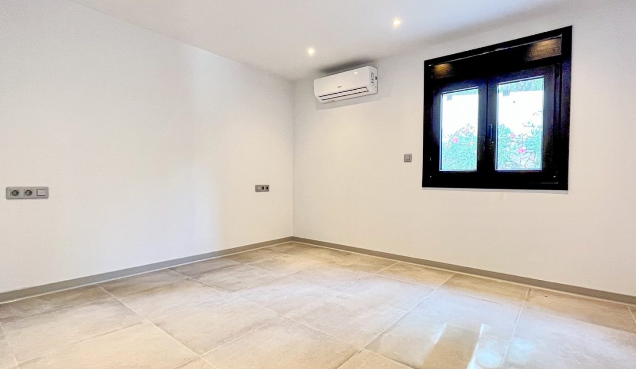 Promoción Fabulosa villa de estilo moderno, obra nueva en Altea (Revista)
