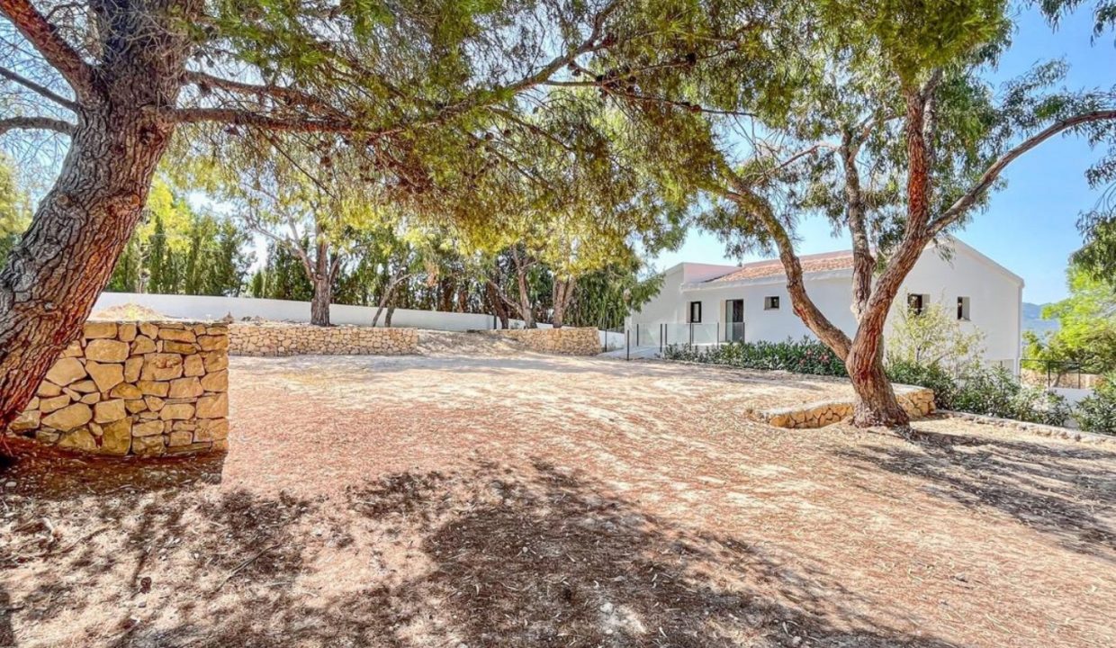 Promoción Fabulosa villa de estilo moderno, obra nueva en Altea (Revista)