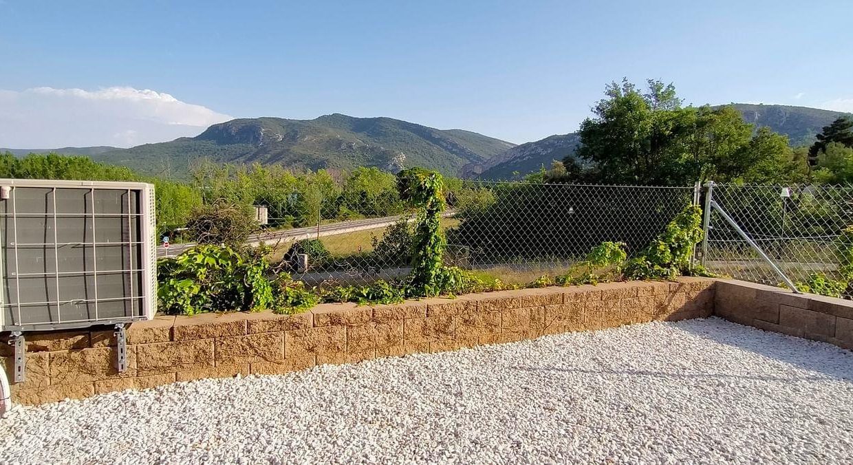 Promoción Lago de Barasona, Prepirineo Aragones, obra nueva en Lago de Barasona (Revista)