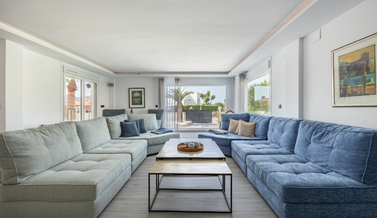 Promoción Hermosa villa moderna, obra nueva en Altea (Revista)