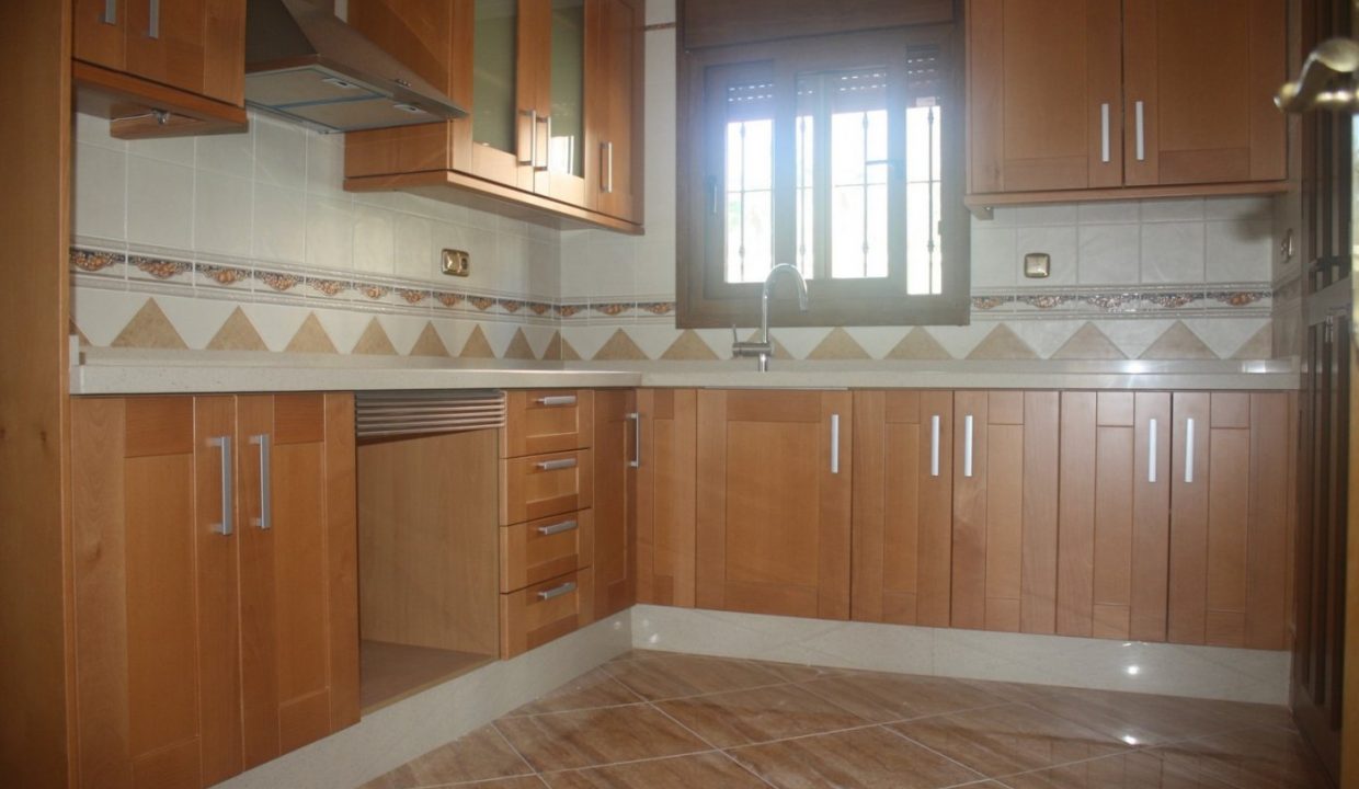КРАСИВАЯ ВИЛЛА В ЛОС АЛЬТОС, ТОРРЕВЬЕХА