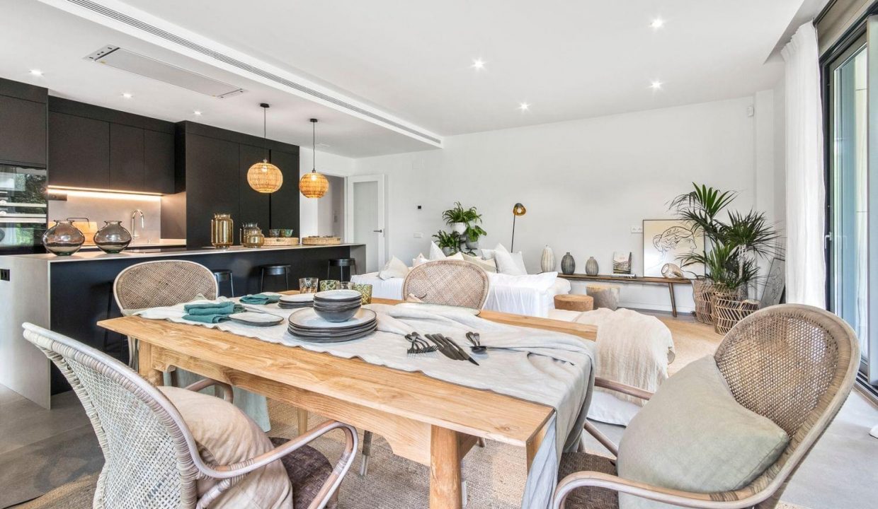 Promoción Infinitum Living, obra nueva en Far (Revista)
