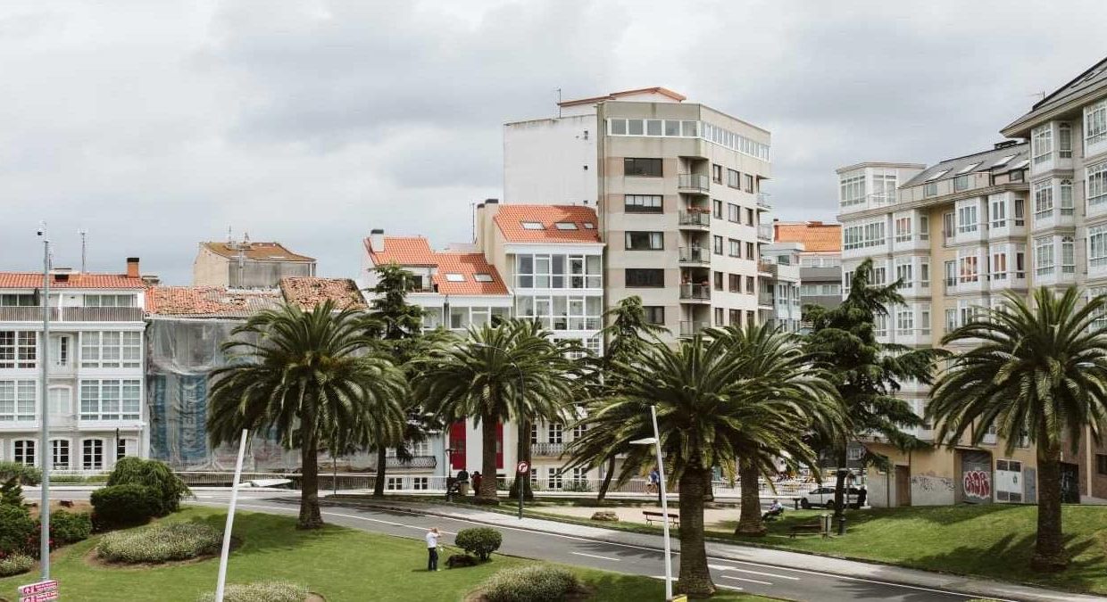 Promoción Branta Porta A Crunia, obra nueva en La Coruña (Revista)