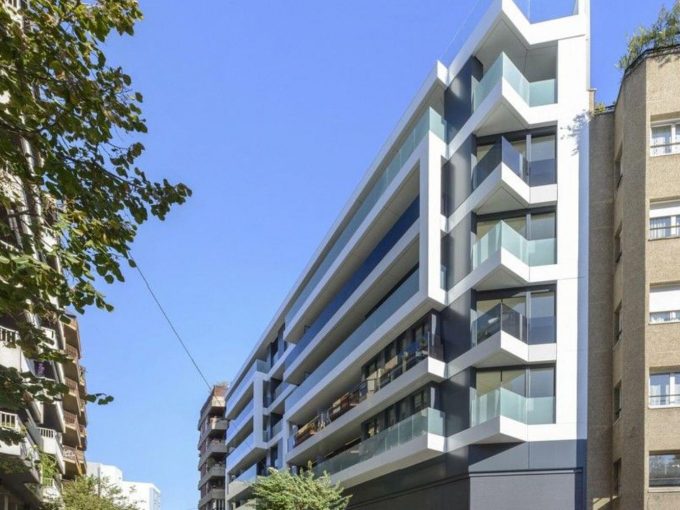 Promoción en Girona, Joan Maragall, obra nueva en Gerona (Revista)