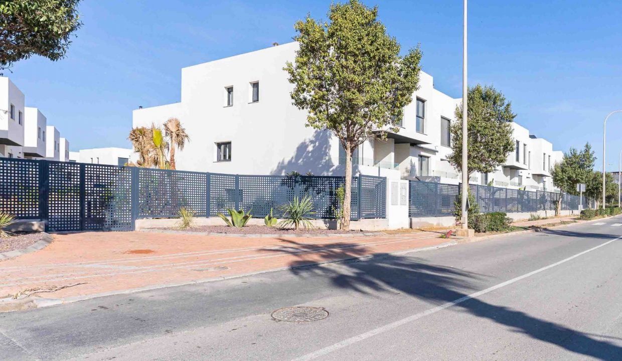 Promoción Residencial Portobello, obra nueva en El Ejido (Revista)