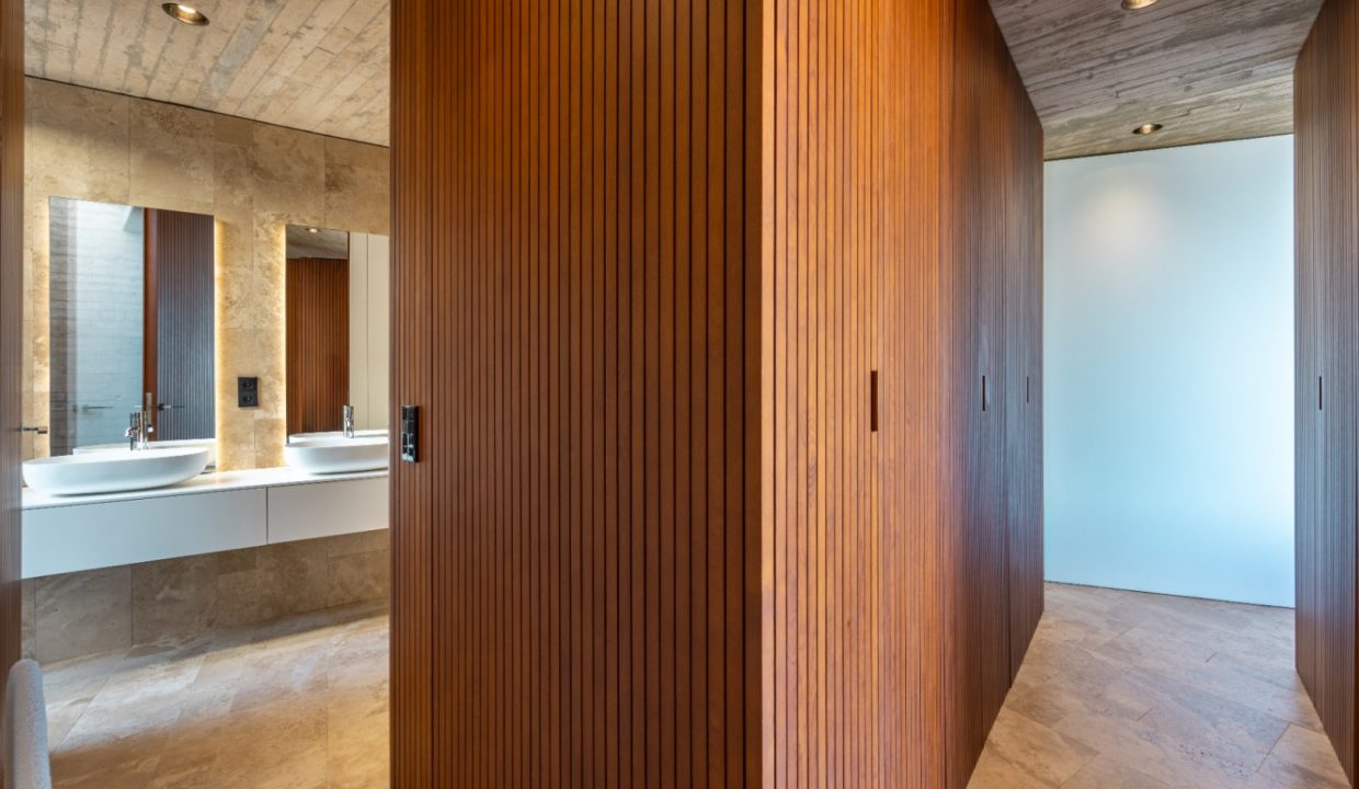 Promoción Villa en los serenos bosques de Benissa, obra nueva en Benisa (Revista)