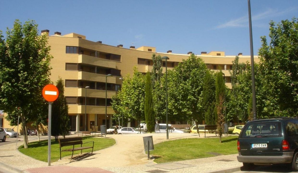 Promoción El Poeta II, obra nueva en Zaragoza (Revista)