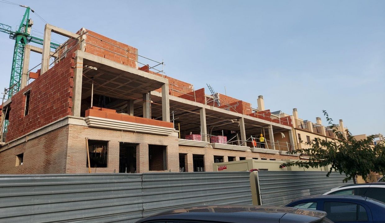 Promoción Residencial Vegamar Fase III, obra nueva en La Pobla de Farnals (Revista)