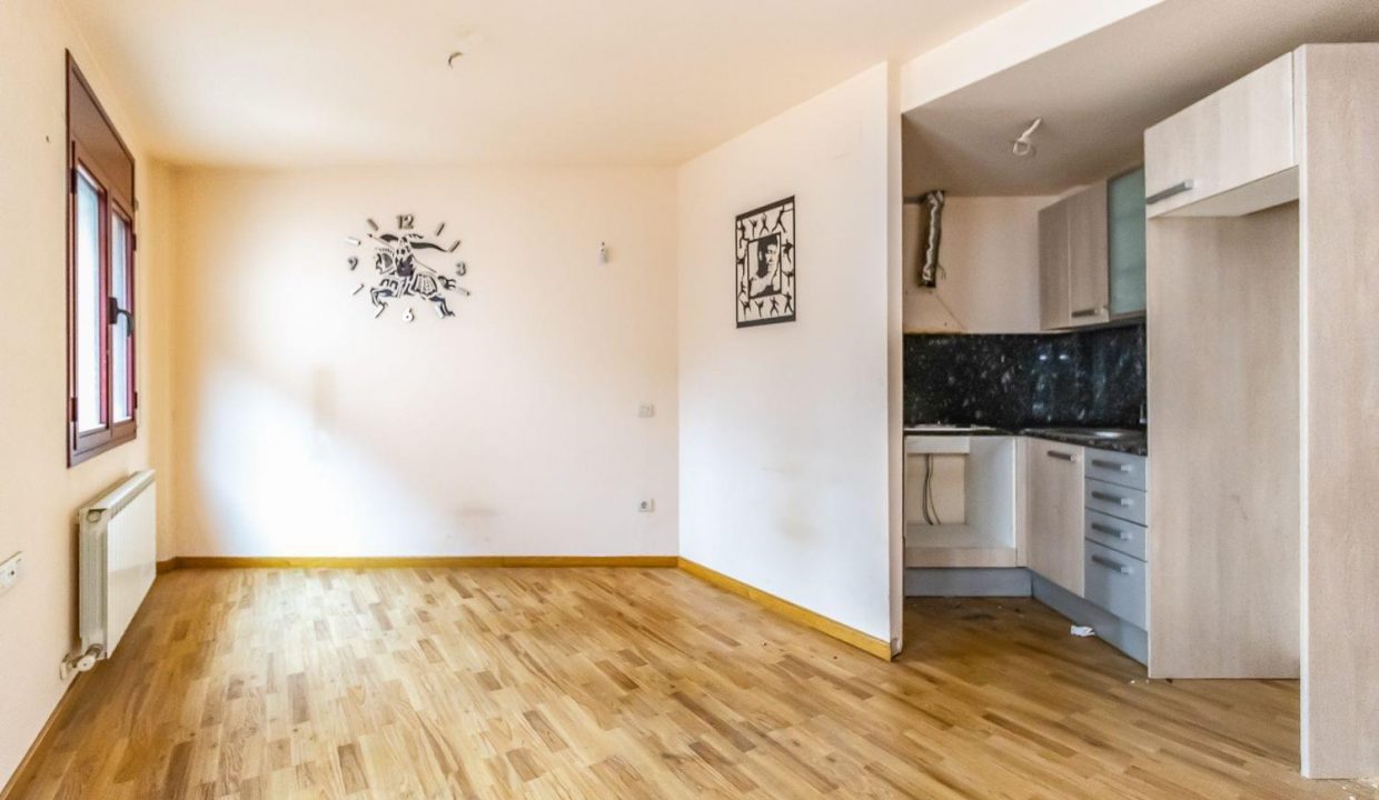 Promoción Promoción de viviendas en C/ Verdaguer, Sant Pere de Torelló (Barcelona), obra nueva en Sant Pere de Torelló (Revista)