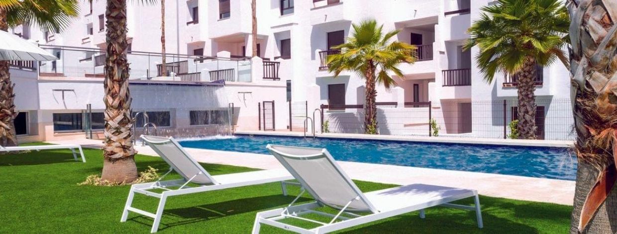 Promoción Oasis Salobreña, obra nueva en Salobreña (Revista)