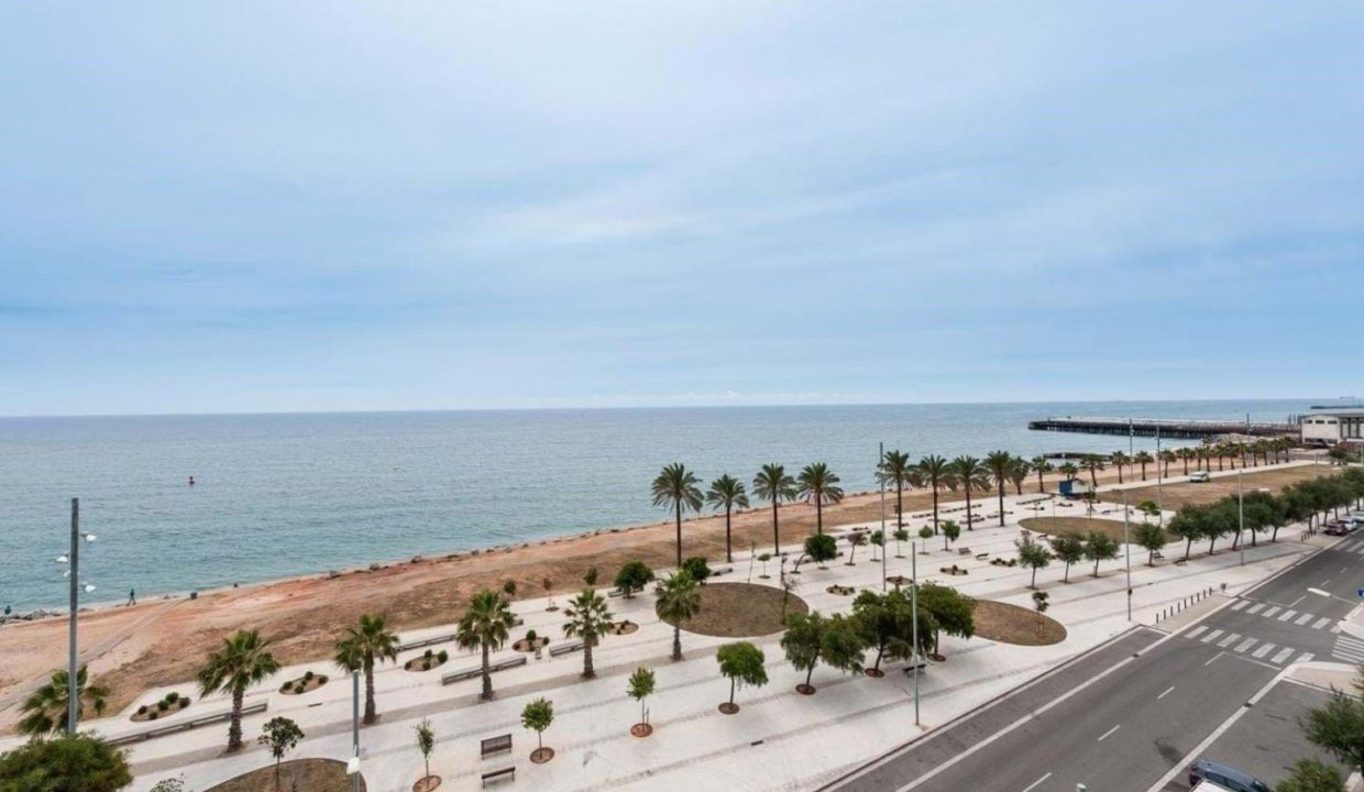 Promoción Mar Egea, obra nueva en Badalona (Revista)