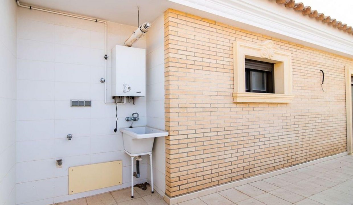 Promoción Promoción residencial en C/ Canónigo Lozano, obra nueva en Jumilla (Revista)