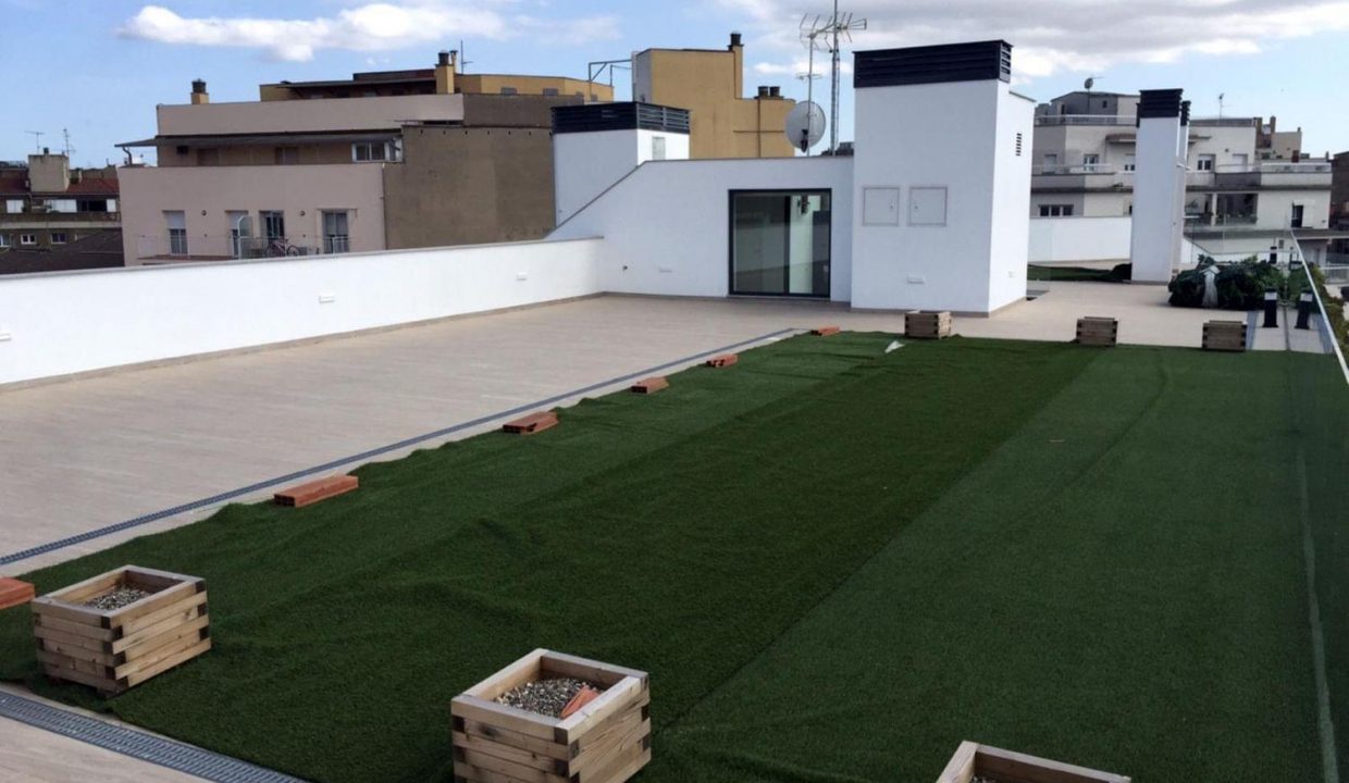 Promoción en Girona, Joan Maragall, obra nueva en Gerona (Revista)