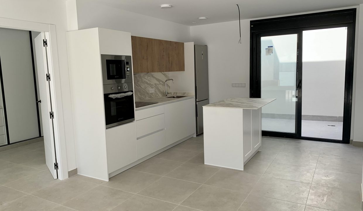 Promoción Roda Real Estate Pueblo, obra nueva en San Javier (Revista)