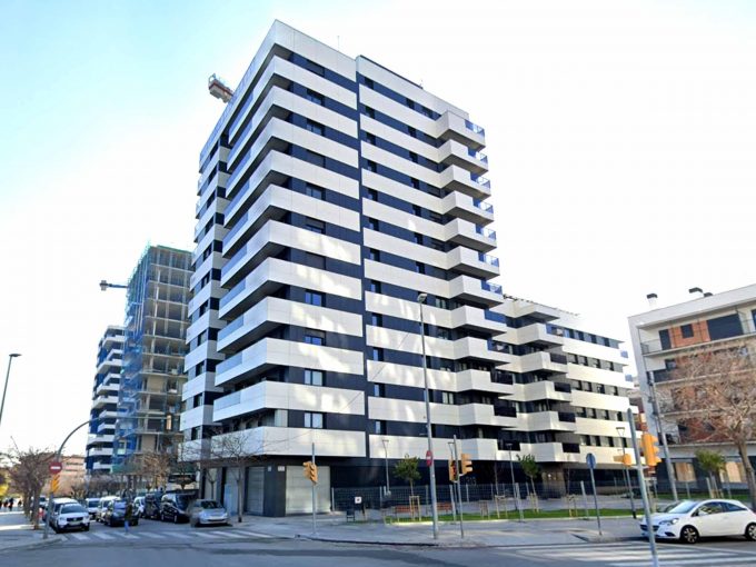 Promoción Torre Estronci 91, obra nueva en l'Hospitalet de Llobregat (Revista)