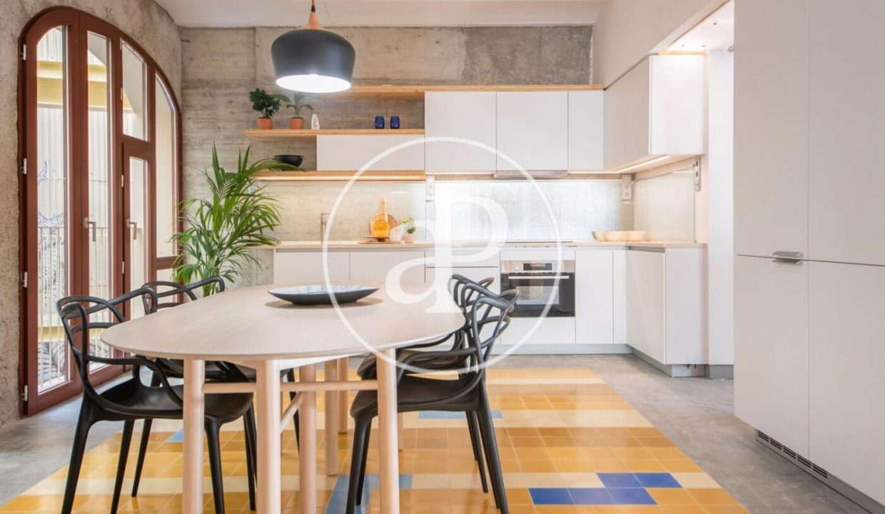 Promoción Comte Urgell, obra nueva en Barcelona (Revista)