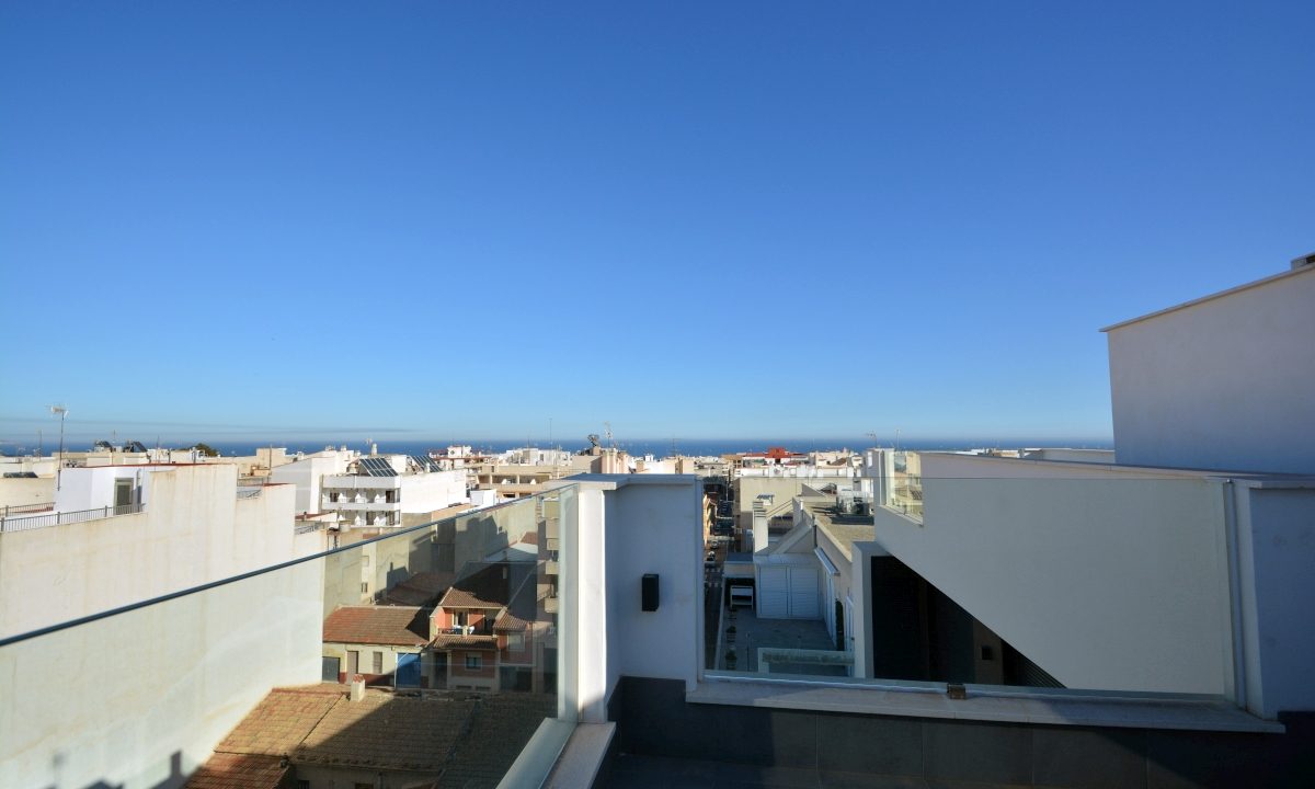 Promoción Edificio Roqueta, obra nueva en Guardamar del Segura (Revista)