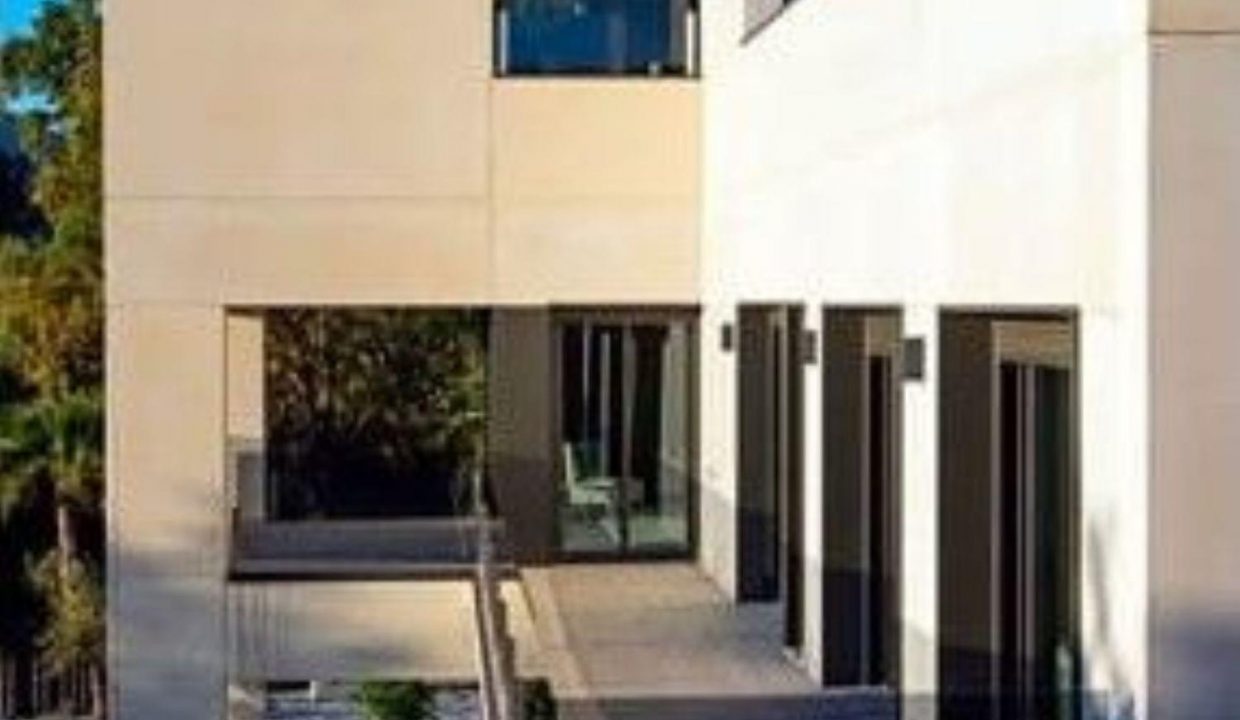 Promoción Santa Mónica Villa, obra nueva en Benalmádena (Revista)