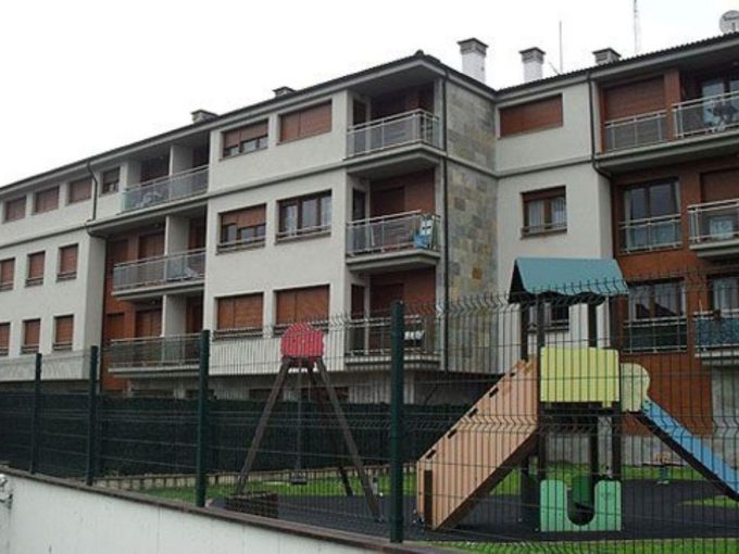 Promoción Cangas de Onis, obra nueva en Llueves (Revista)