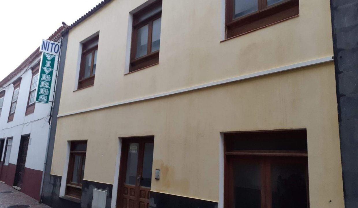 Promoción Viviendas en C/ Trasera, obra nueva en Valle Abajo (Revista)