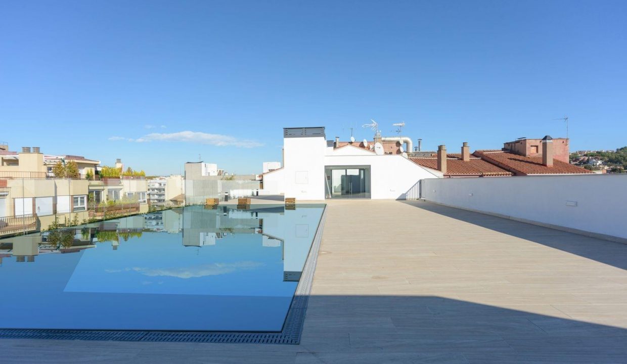 Promoción en Girona, Joan Maragall, obra nueva en Gerona (Revista)
