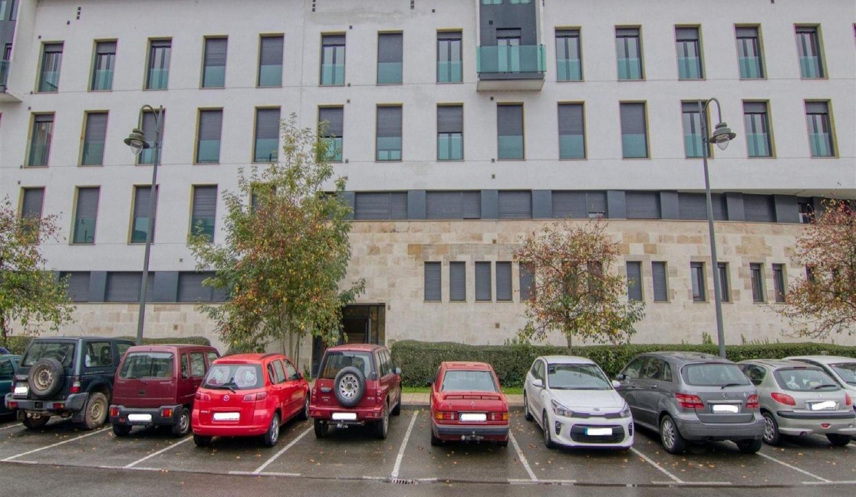 Promoción CALLEJÓN DEL CANTO, obra nueva en Villaviciosa (Revista)
