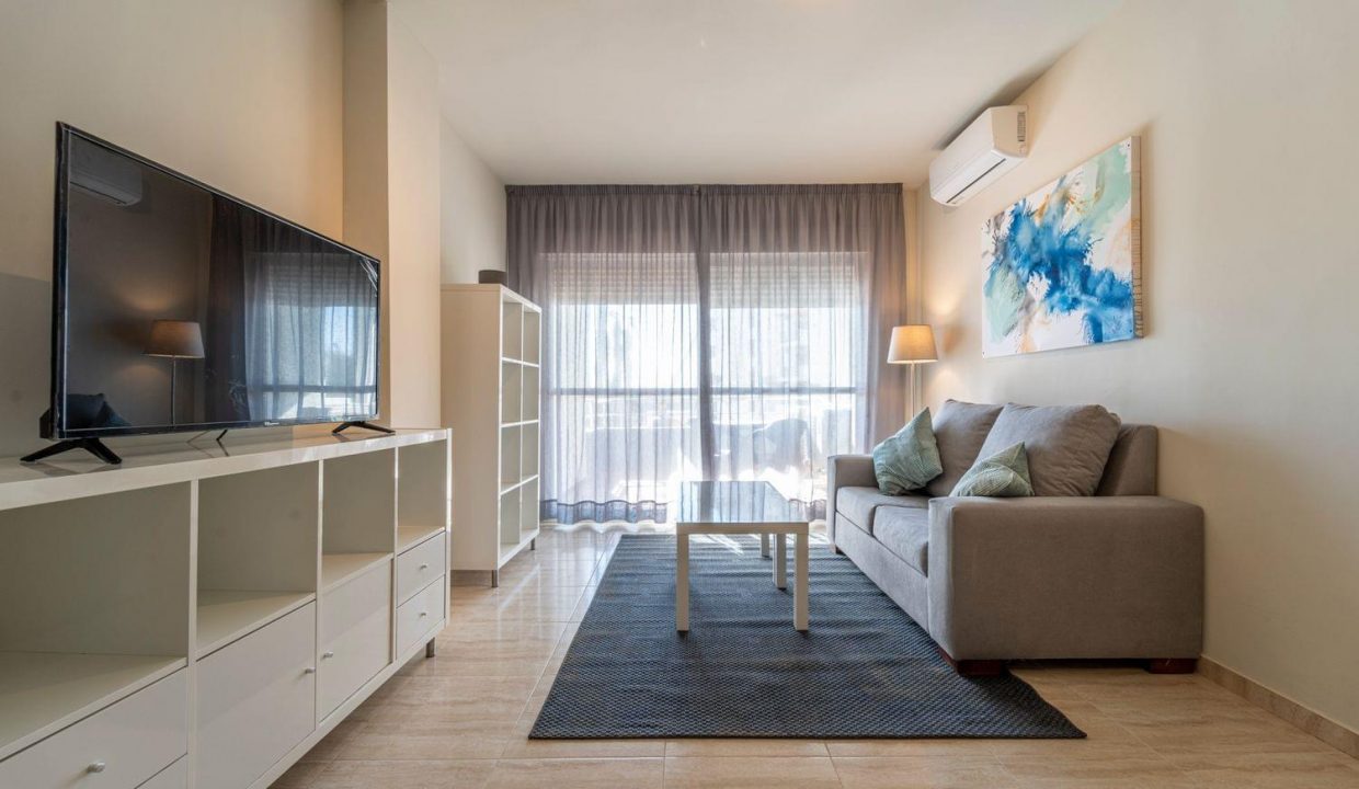 Promoción Palm Beach Golf Almerilmar, obra nueva en Almerimar (Revista)