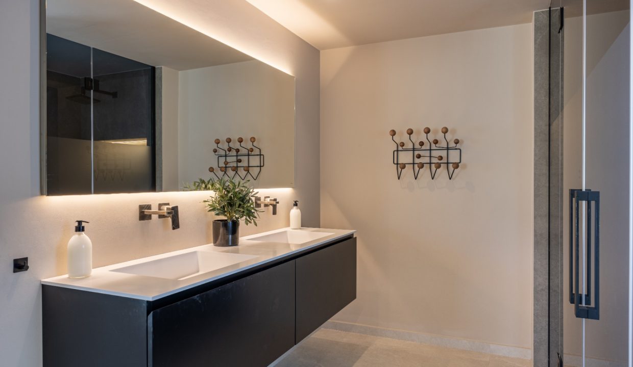 Promoción Impresionante villa en un entorno idílico, obra nueva en l'Albir (Revista)