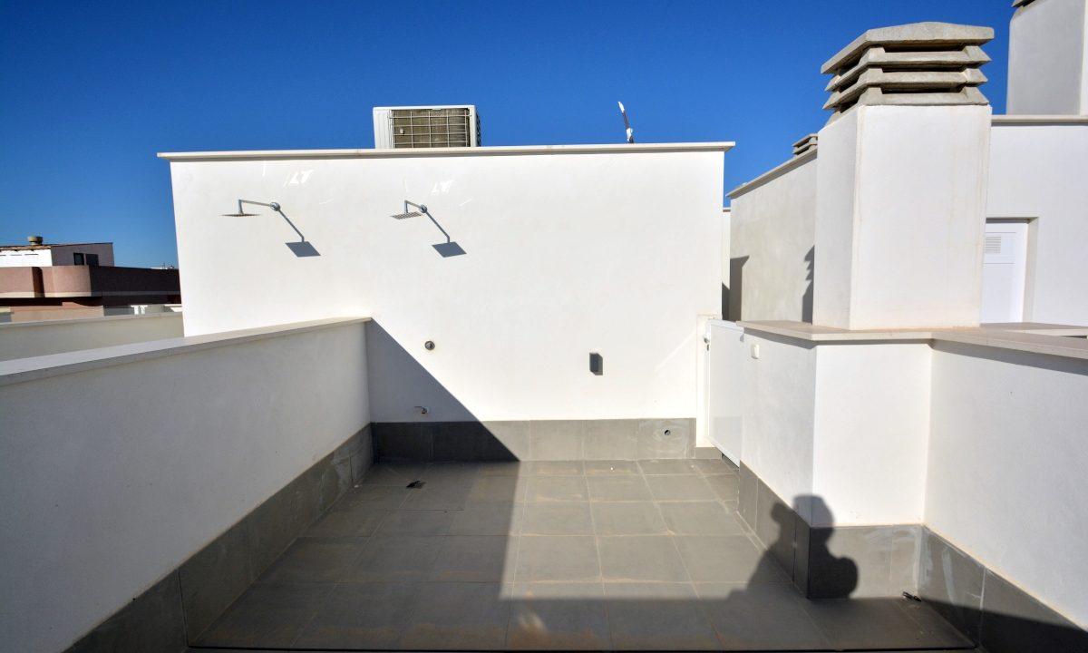 Promoción Edificio Roqueta, obra nueva en Guardamar del Segura (Revista)