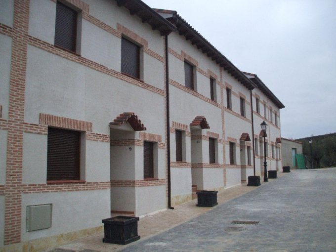 Promoción Casas De Pueblo, obra nueva en Matarrubia (Revista)