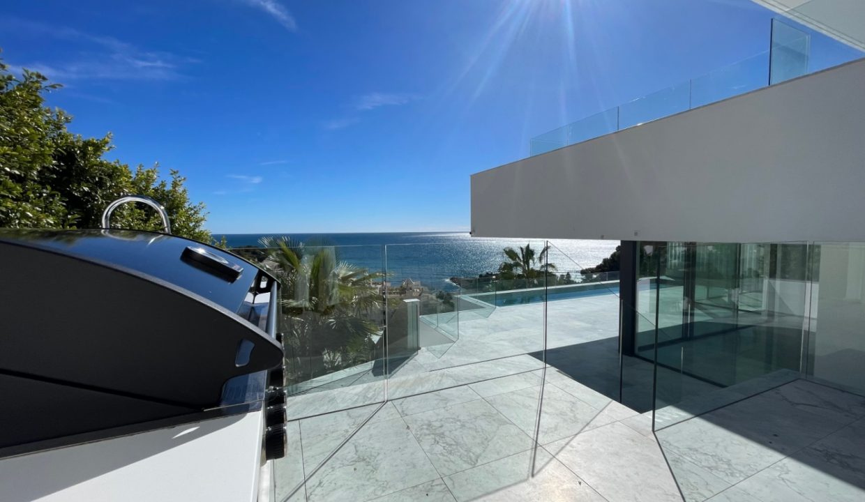 Promoción Villa en la prestigiosa zona de Mascarat, obra nueva en Altea (Revista)