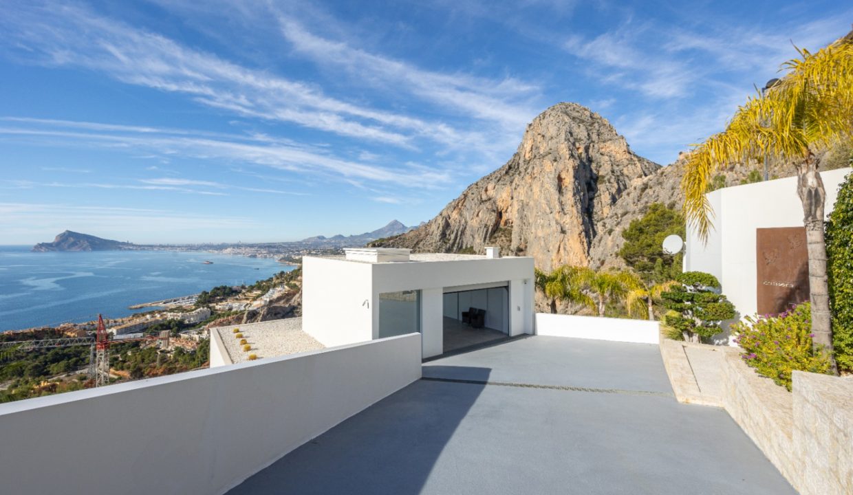 Promoción Villa con impresionantes vistas al mar, obra nueva en Altea (Revista)