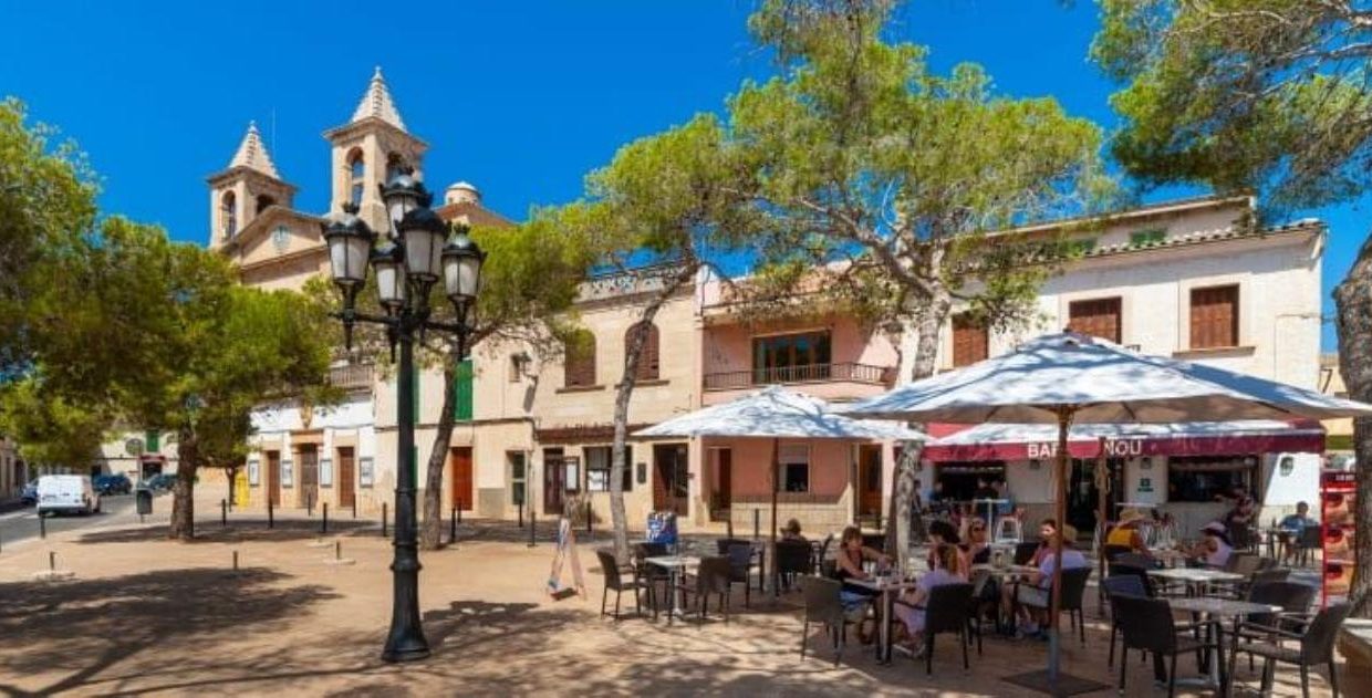 Promoción Compass, obra nueva en Cala d'Or (Revista)