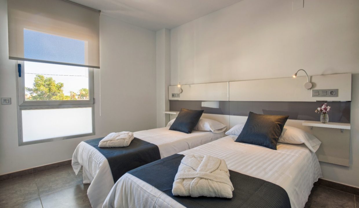 Promoción Moderna villa con elegancia contemporánea, obra nueva en l'Albir (Revista)