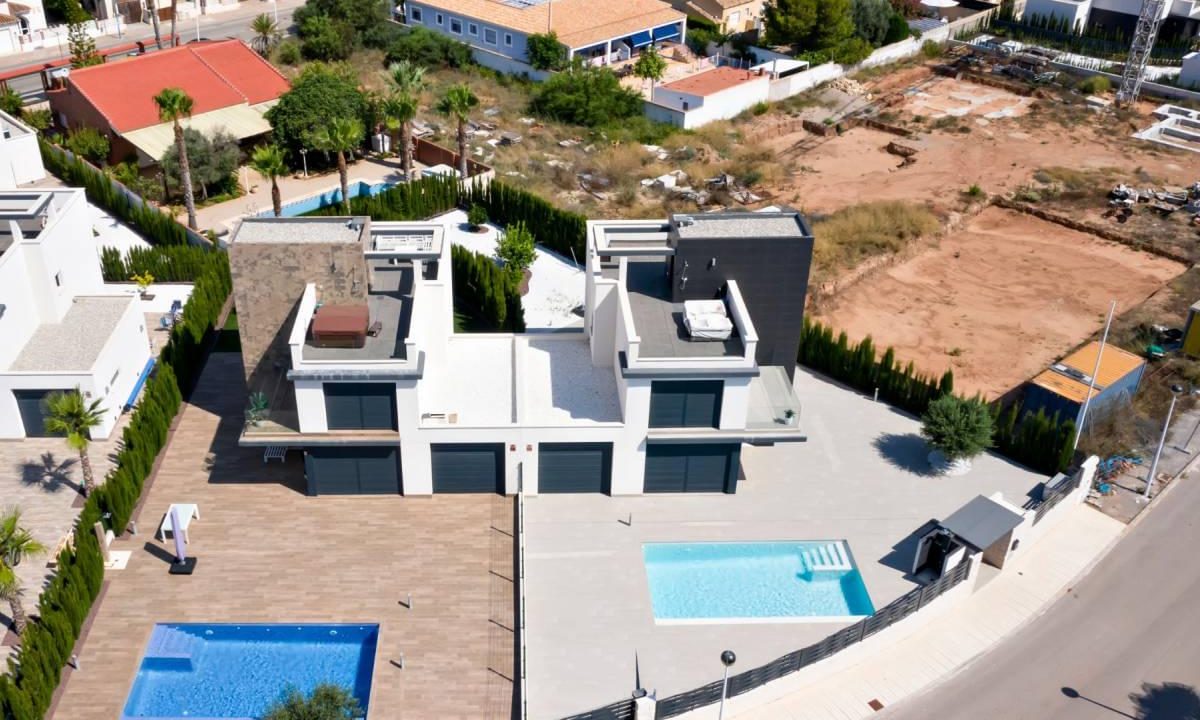 Promoción Villas del Mar, obra nueva en Playa Honda (Revista)