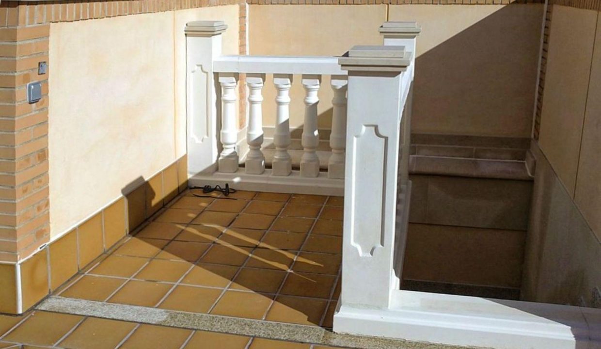 Promoción 17 viviendas adosadas y 4 viviendas pareadas, obra nueva en Talavera de la Reina (Revista)