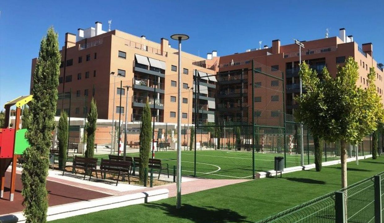 Promoción Metroeuropa Dos, 1ª Fase, obra nueva en Dos Hermanas (Revista)