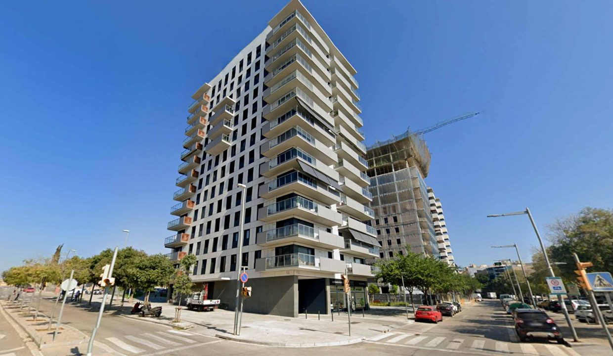 Promoción Torre Estronci 99, obra nueva en l'Hospitalet de Llobregat (Revista)