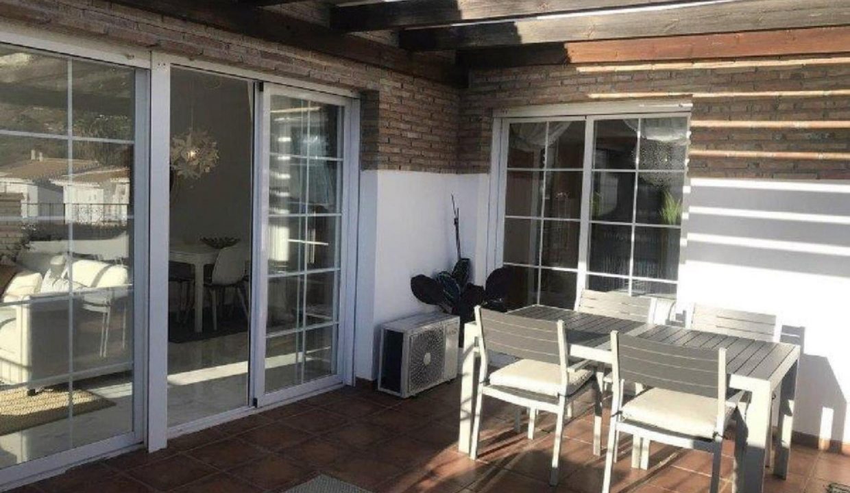 Promoción JARDINES DE ADNANIA- MARINA DEL ESTE-ALMUÑECAR, obra nueva en La Herradura (Revista)