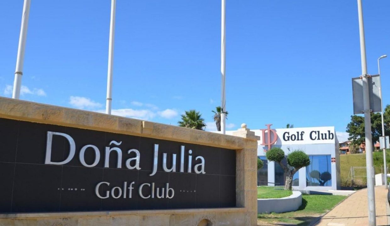 Promoción Doña Julia Golf Views, obra nueva en Casares (Revista)