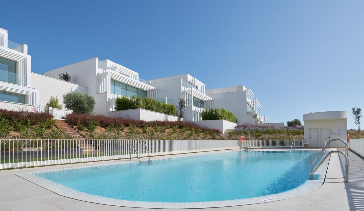 Promoción La Finca, obra nueva en San Roque (Revista)