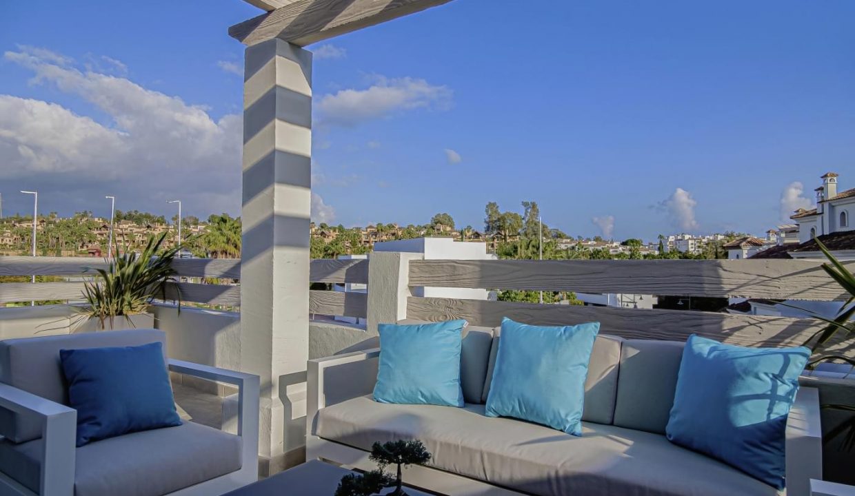 Promoción Agra Residencial, obra nueva en Estepona (Revista)