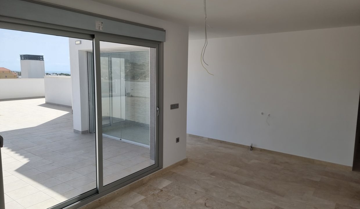 Promoción RESIDENCIAL SUNGOLF BEACH, obra nueva en Orihuela (Revista)
