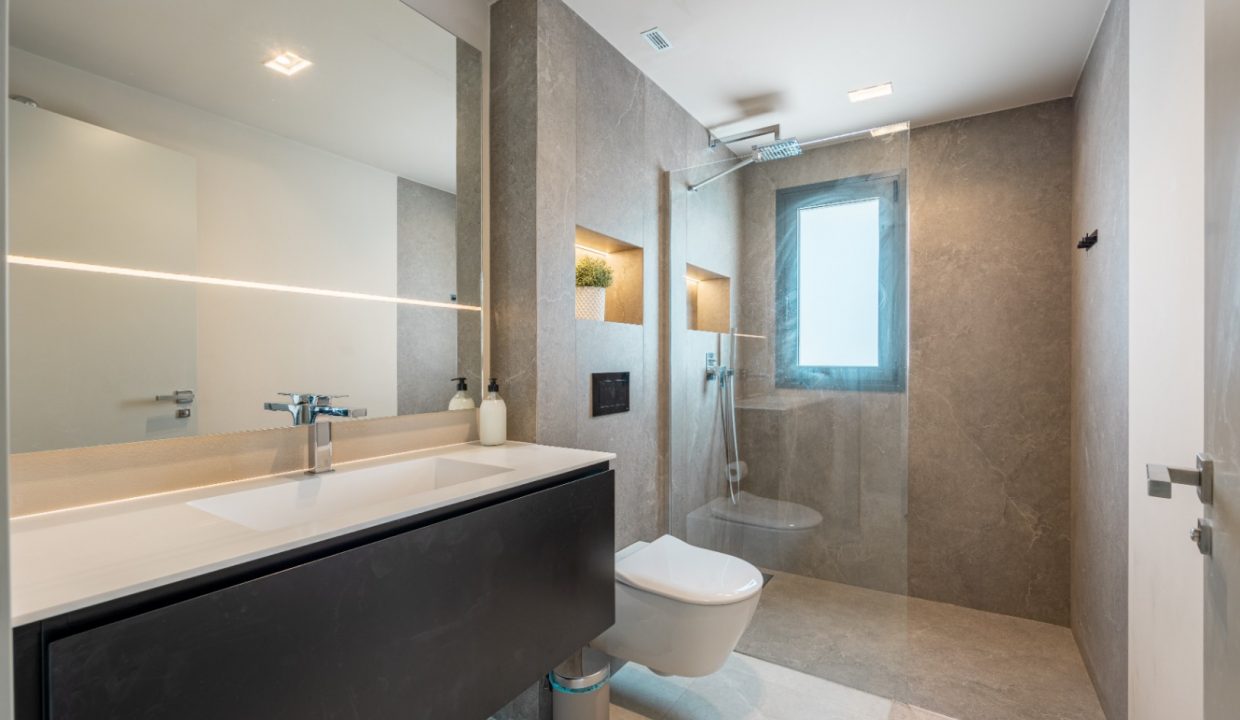 Promoción Impresionante villa en un entorno idílico, obra nueva en l'Albir (Revista)