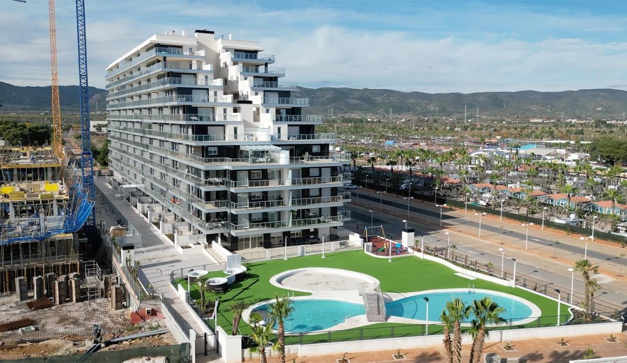 Promoción Ciudad Jardin III, obra nueva en Oropesa del Mar (Revista)