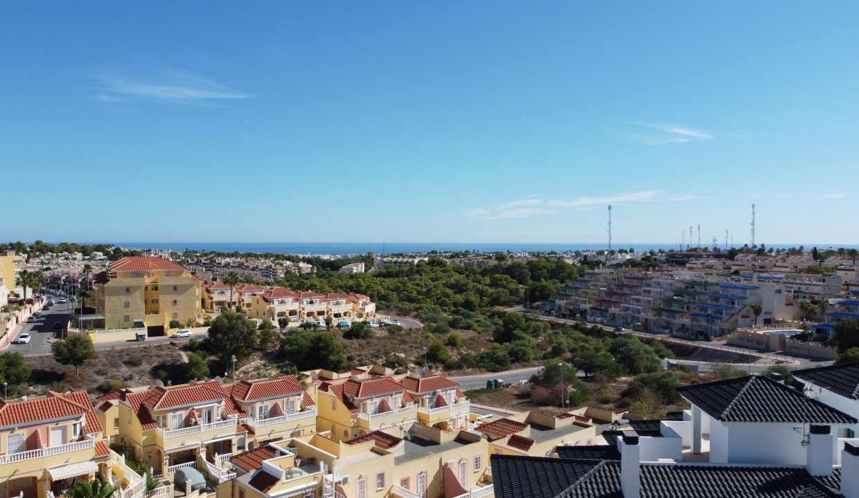 Promoción RESIDENCIAL SUNGOLF BEACH, obra nueva en Orihuela (Revista)