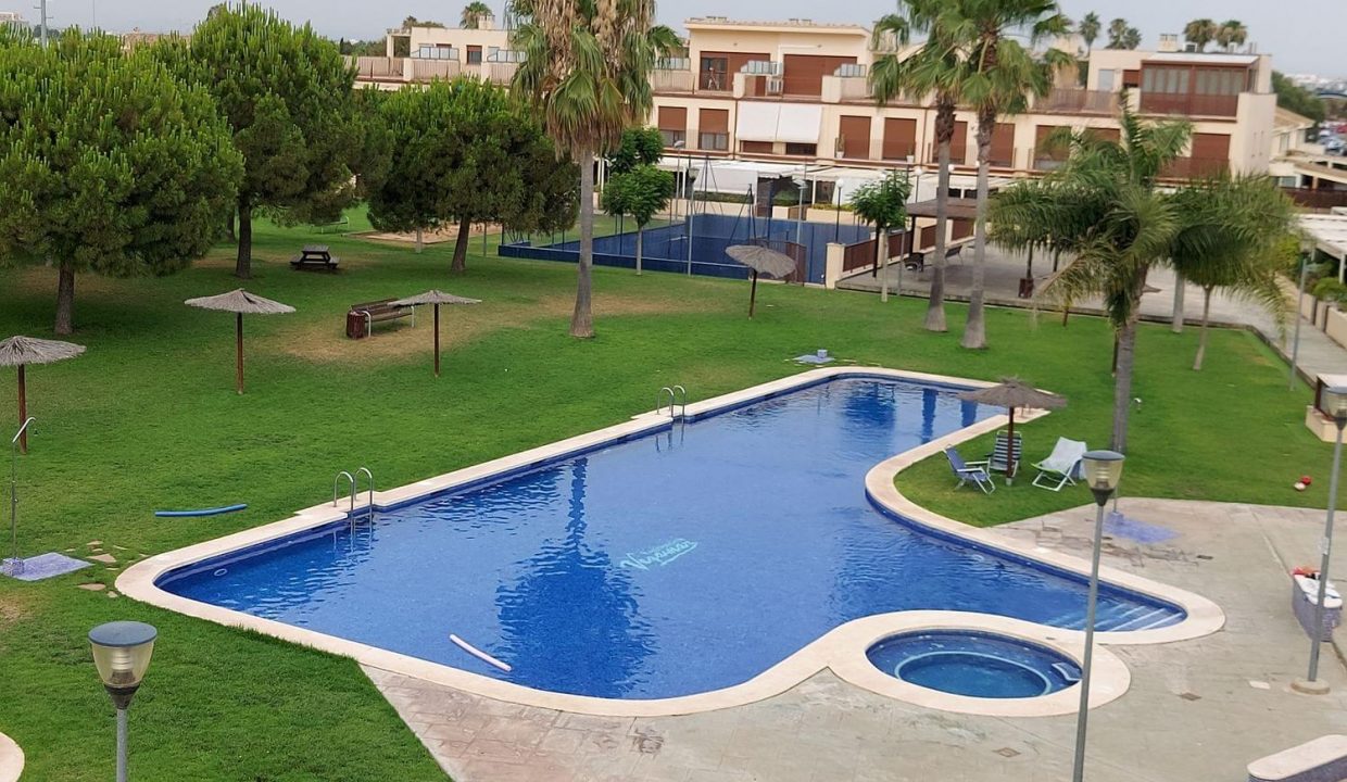 Promoción Residencial Vegamar Fase III, obra nueva en La Pobla de Farnals (Revista)