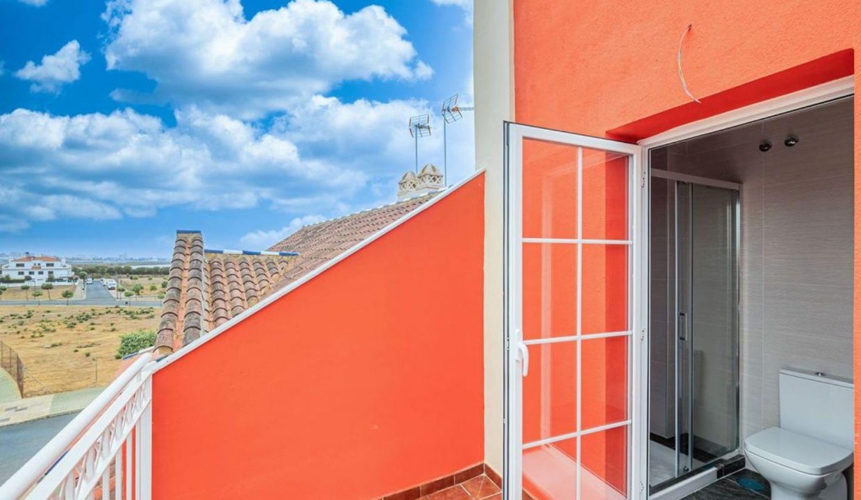 Promoción Adosados en Aljaraque, obra nueva en Corrales (Revista)